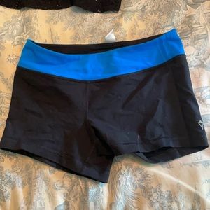 Iviviva booty shorts